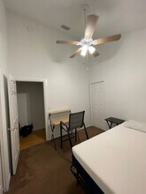 1510 N 17th St, Unit Bldg 2 Unit D in Tampa, FL - Building Photo - Building Photo