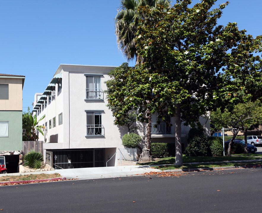 914 Arizona Ave in Santa Monica, CA - Building Photo