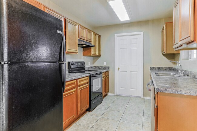 3550 N Zapotec Ave in Eloy, AZ - Building Photo - Building Photo