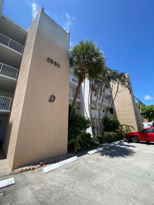 2860 NE 14th Street Causeway in Pompano Beach, FL - Building Photo