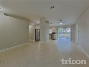 2527 Orange Ave in Mims, FL - Building Photo - Building Photo