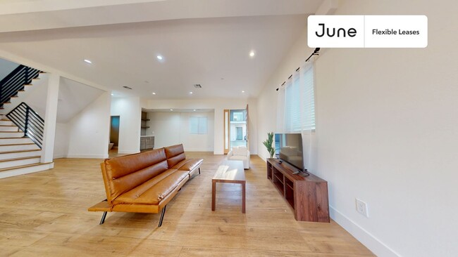 property at 5637 Riverton Ave