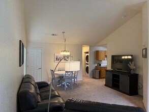 802 Waterglen Dr in Fort Collins, CO - Building Photo - Building Photo