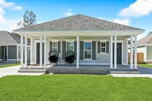 510 Main St in Belle Chasse, LA - Building Photo