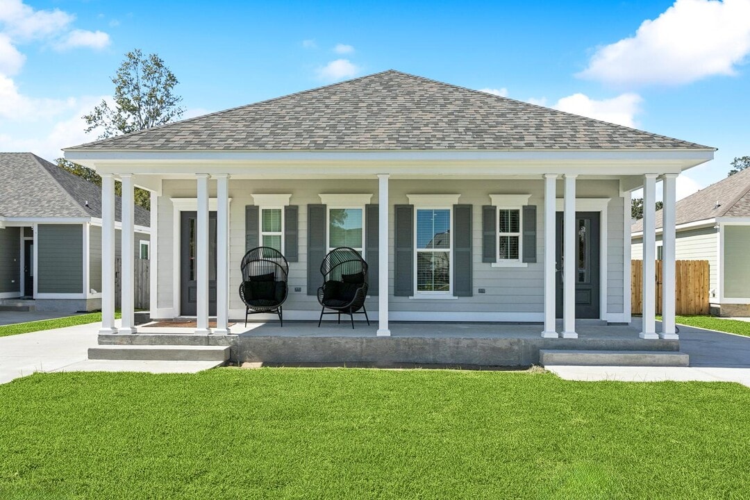 510 Main St in Belle Chasse, LA - Building Photo