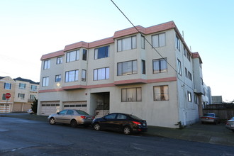 3801 39th Ave in San Francisco, CA - Building Photo - Building Photo