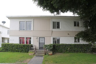 9306 W Olympic Blvd in Beverly Hills, CA - Building Photo - Building Photo