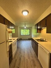 15780 SE Division St in Portland, OR - Building Photo - Building Photo