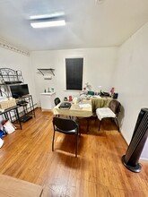 181 Comstock St in New Brunswick, NJ - Building Photo - Interior Photo