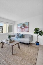45 E 16th Ave in Vancouver, BC - Building Photo - Building Photo