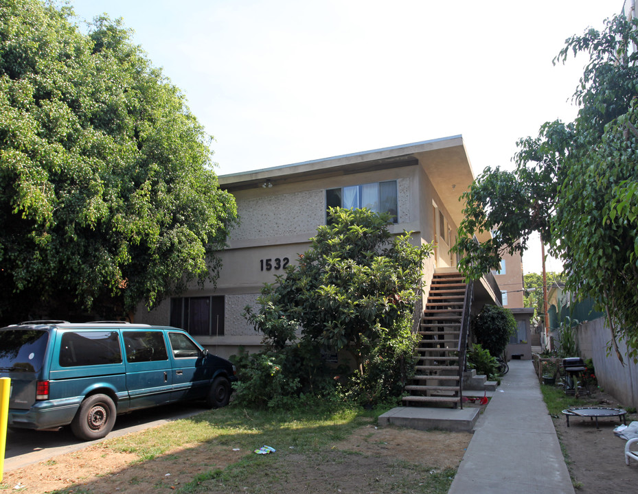 1532 Stoner Ave in Los Angeles, CA - Building Photo