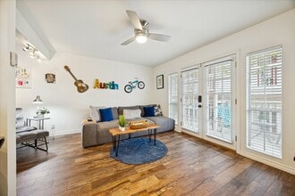 1510 W 6th St in Austin, TX - Building Photo - Building Photo