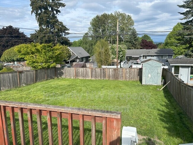 4505 S 4th Ave in Everett, WA - Building Photo - Building Photo