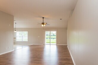 1525 Harvest Cove Dr in Middleburg, FL - Building Photo - Building Photo