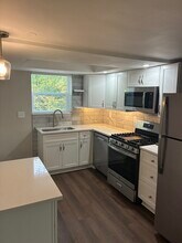 8227 Delmar Blvd, Unit 1E in St. Louis, MO - Foto de edificio - Building Photo