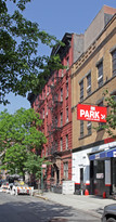 101 Charles St in New York, NY - Building Photo