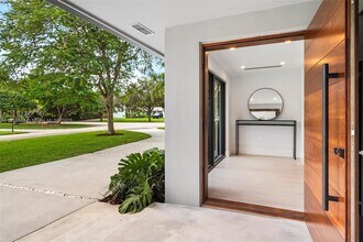 7291 SW 129th St in Miami, FL - Building Photo - Building Photo