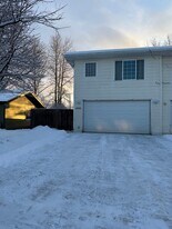 6522 E 9th Ave in Anchorage, AK - Building Photo