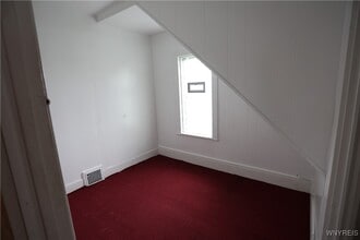 13 Lester St in Buffalo, NY - Building Photo - Building Photo