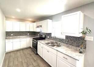 7825 Monterrey Dr in El Paso, TX - Building Photo - Building Photo