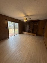 2317 Glenvale Rd in Jacksonville, AL - Building Photo - Building Photo