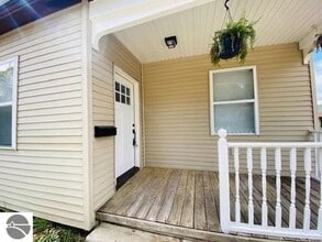 410 S Simon St in Cadillac, MI - Building Photo - Building Photo