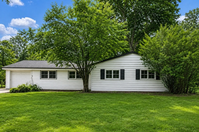 property at 69 Hemingway Dr