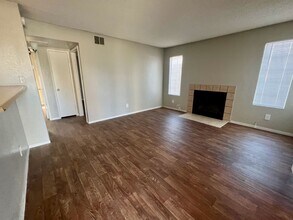 4161 Terrestrial Dr in Las Vegas, NV - Building Photo - Building Photo