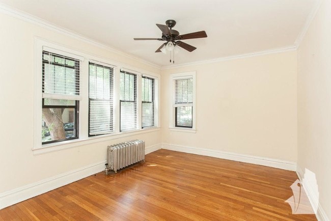 4725 N Leavitt St in Chicago, IL - Building Photo - Building Photo