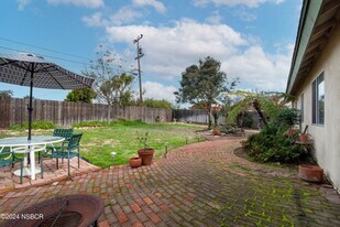 355 Cain Dr in Santa Maria, CA - Building Photo