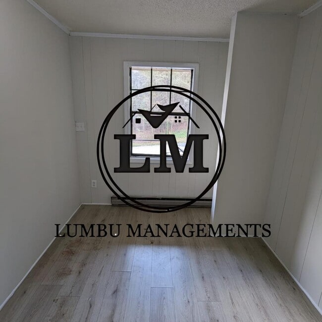 property at 1705 Rolling Meadow Ct