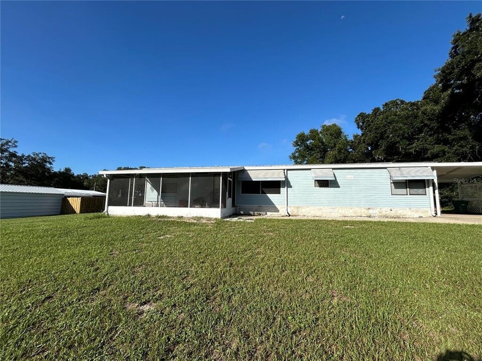 13904 Co Rd 109D in Lady Lake, FL - Building Photo