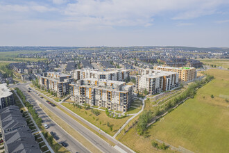 30 Kincora Glen Pike NW in Calgary, AB - Building Photo - Building Photo