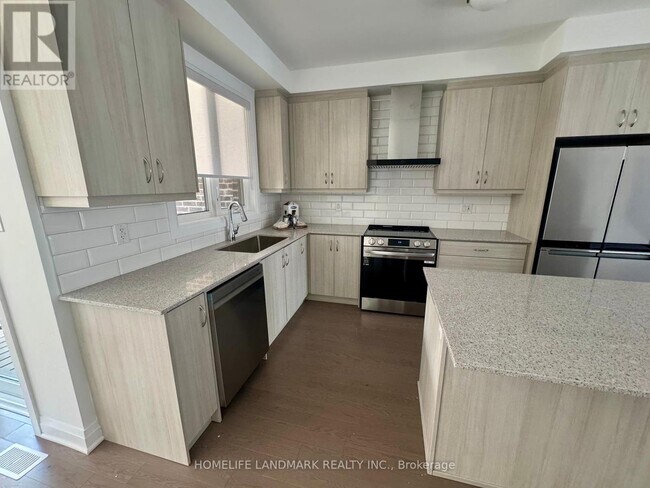 7 Wisla Ave in Markham, ON - Building Photo - Building Photo