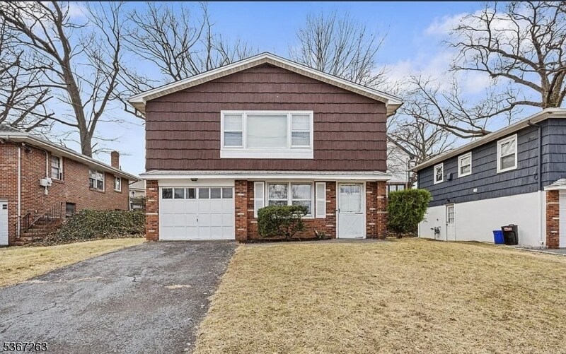 495 Brook Ave in Passaic, NJ - Foto de edificio