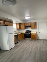 503 Meadow Ln, Unit # B in Ashland, MO - Building Photo - Building Photo