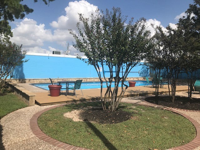 Blue Apartments in Houston, TX - Building Photo - Other