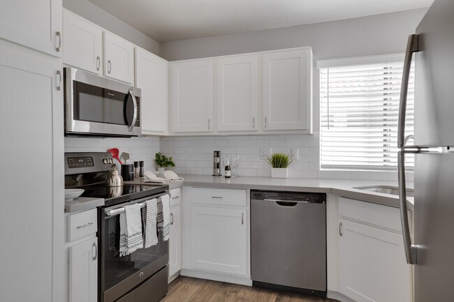 Talavera in Tempe, AZ - Building Photo - Interior Photo