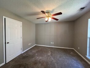 830 Grant Dr in Southaven, MS - Building Photo - Building Photo