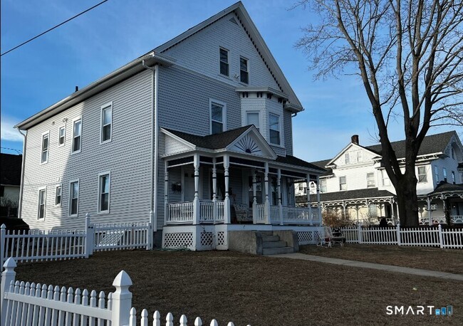 39-43-43 Main St in Plainfield, CT - Building Photo - Building Photo