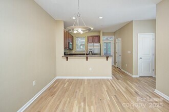 135 N Sycamore St in Charlotte, NC - Building Photo - Building Photo