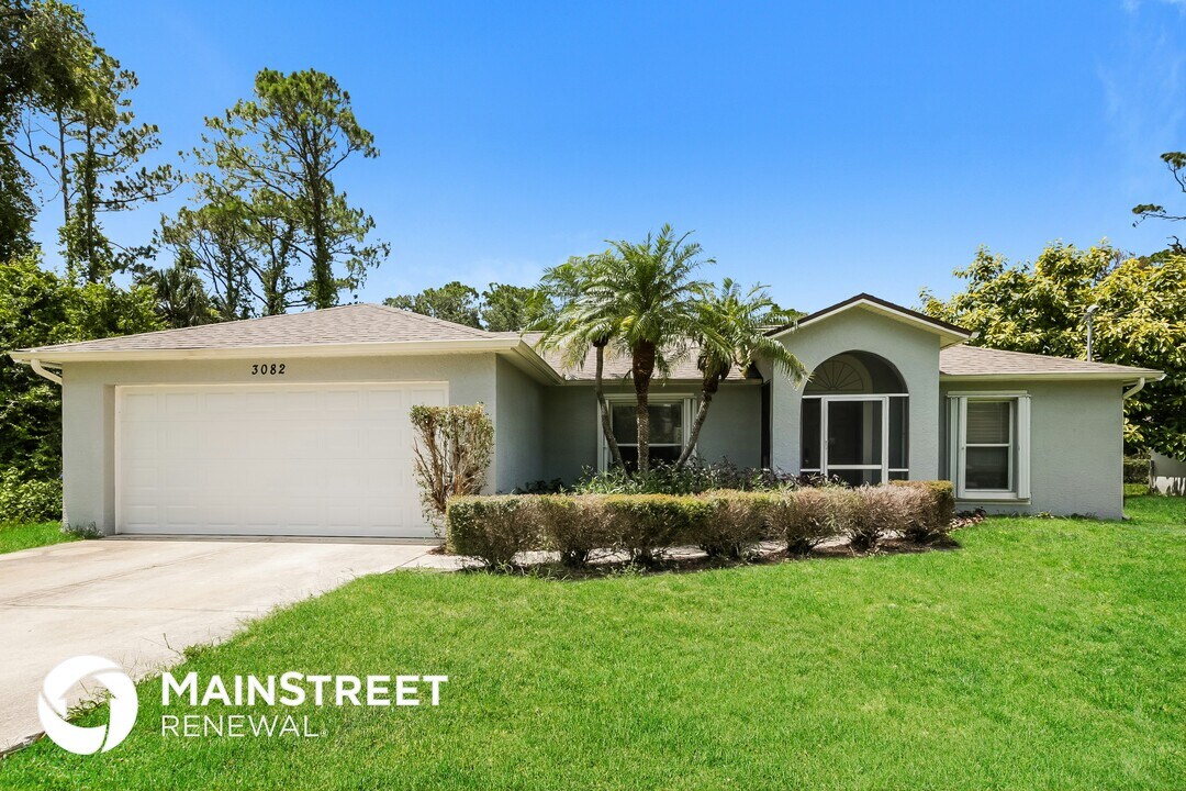 3082 Sikeston Ave in North Port, FL - Building Photo