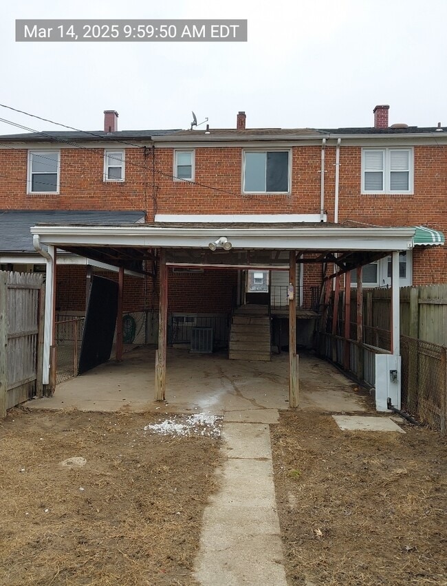 1686 Poles Rd in Essex, MD - Foto de edificio - Building Photo