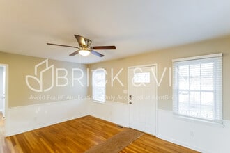 813 Highbury Dr in Center Point, AL - Building Photo - Building Photo
