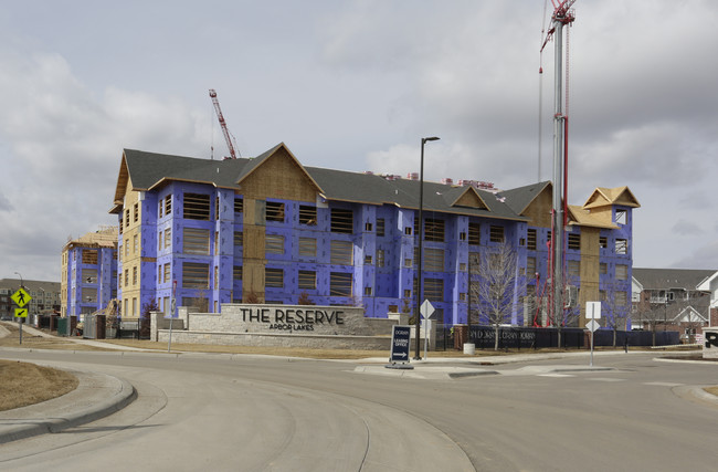 The Reserve at Arbor Lakes Phase II in Maple Grove, MN - Building Photo - Building Photo