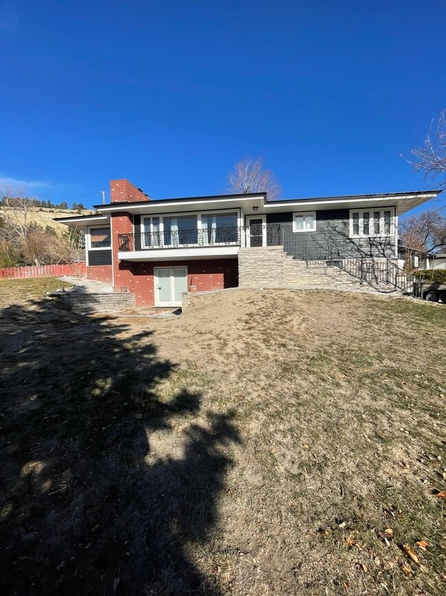 property at 2455 Cascade Ave
