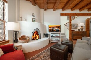 209 Sena St, Unit ID1313841P in Santa Fe, NM - Building Photo