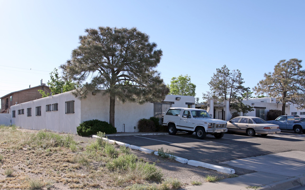 416-420 Florida St SE in Albuquerque, NM - Building Photo