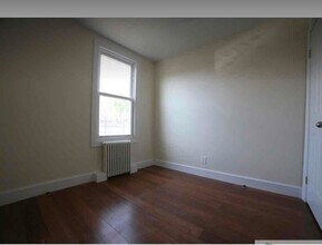 10 Locust Hill Ave-Unit -2 in Yonkers, NY - Foto de edificio - Building Photo