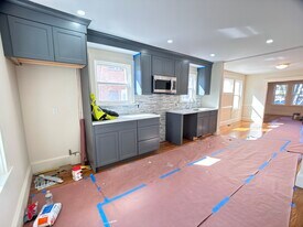 51 Beechcroft St, Unit 1 in Boston, MA - Building Photo